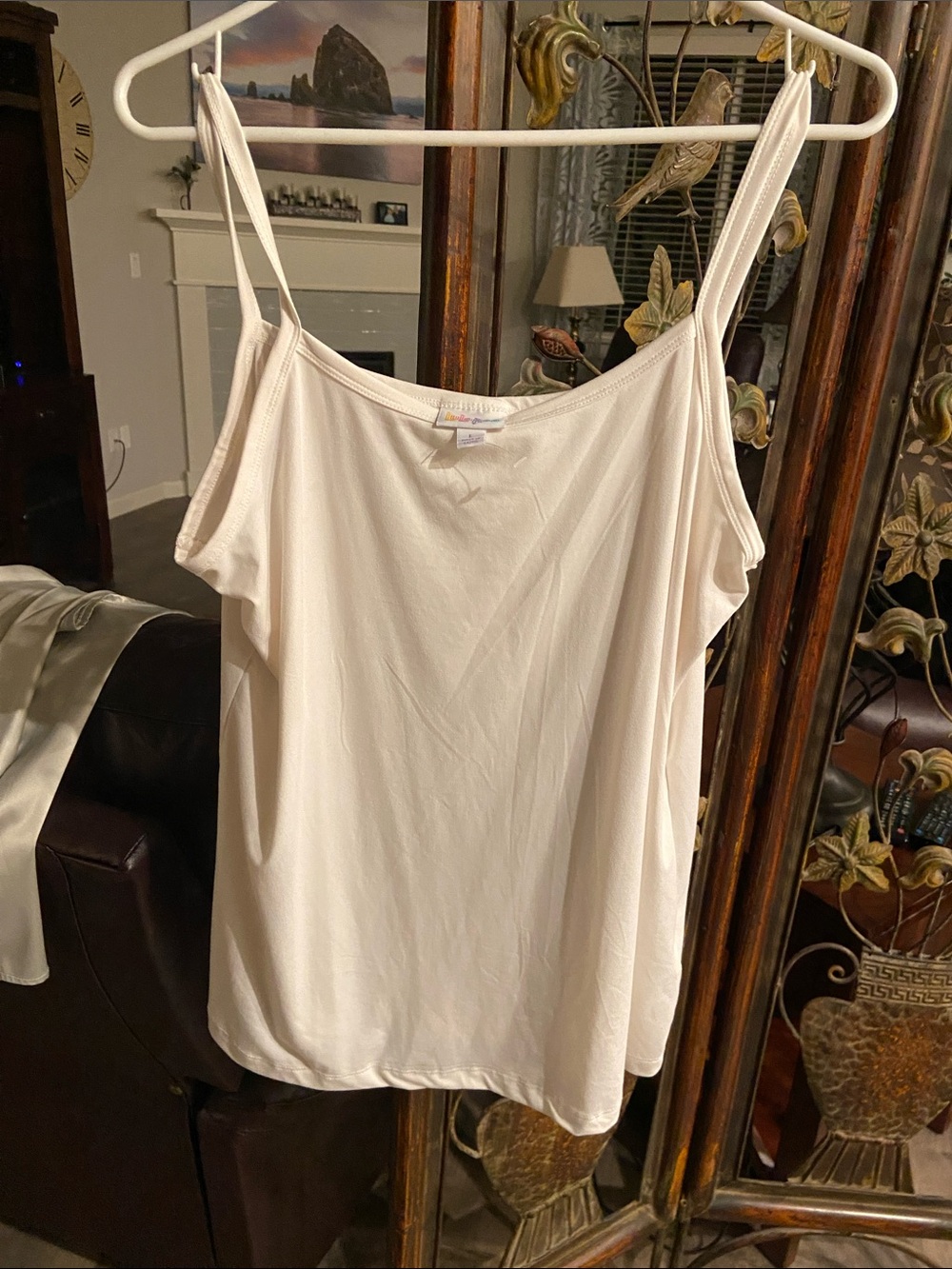 White tank